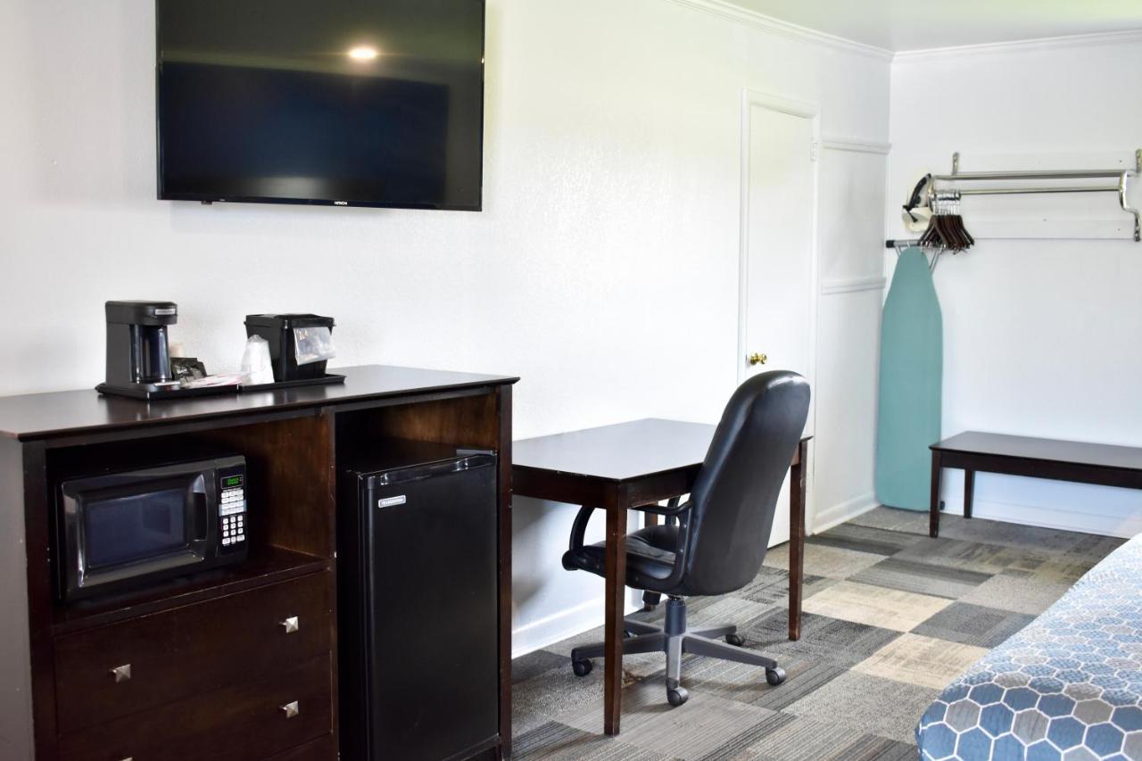 Rodeway Inn Swainsboro Eksteriør billede