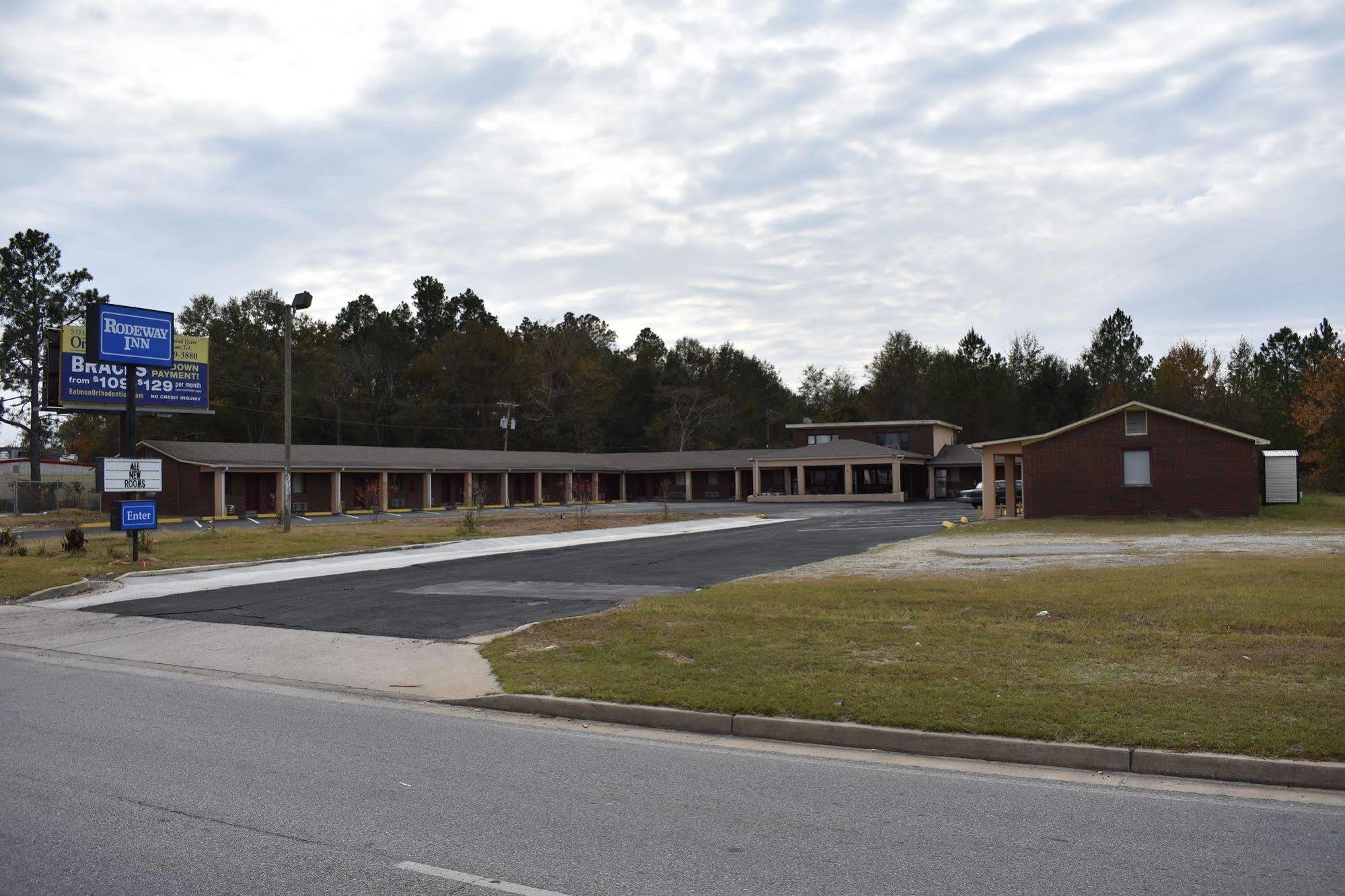 Rodeway Inn Swainsboro Eksteriør billede